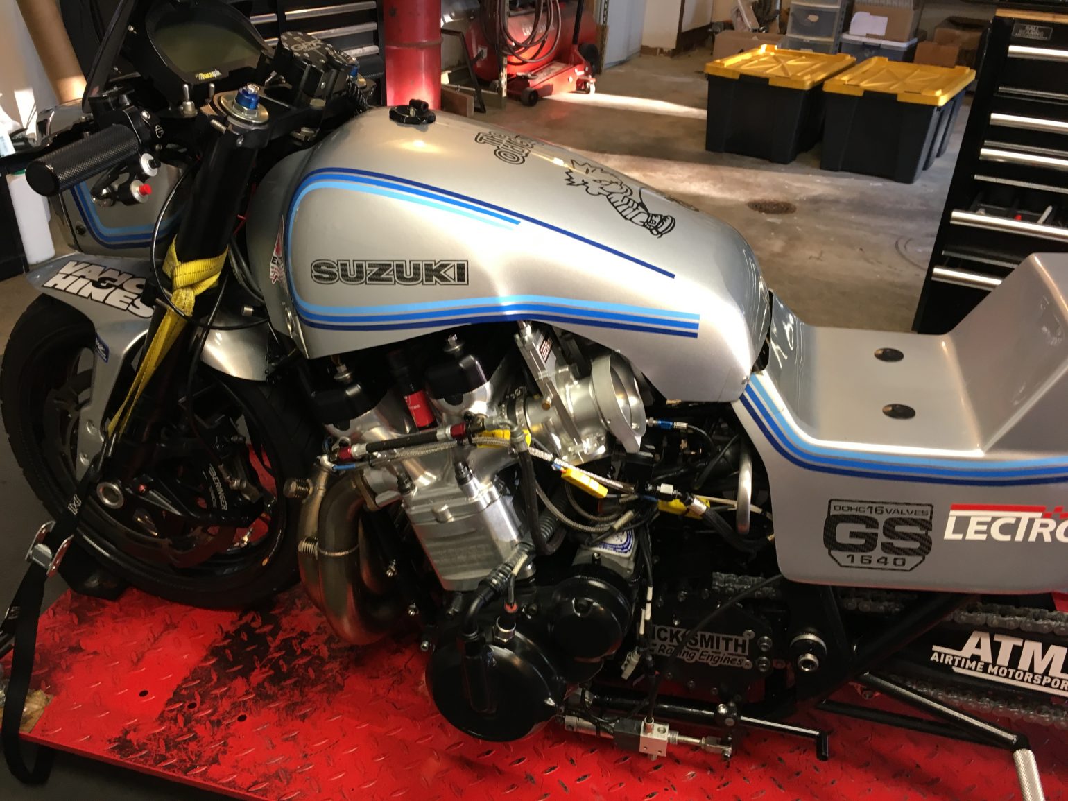 A Close Look at The World’s Quickest Suzuki GS Street Bike – Drag Bike News