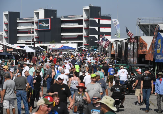 Antron Brown Races To Top Spot On The Mountain Friday Night At NHRA Mile-High  Nationals, Drag Illustrated